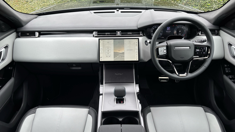 Land Rover Range Rover Velar 2.0 D200 MHEV Belgravia Edition 5dr Auto Diesel Estate